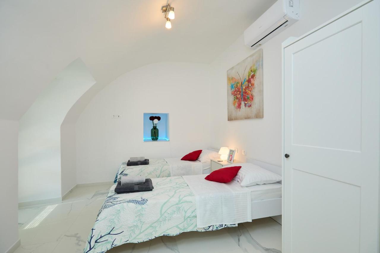 Barbara'S Garden Apartment Дубровник Екстериор снимка