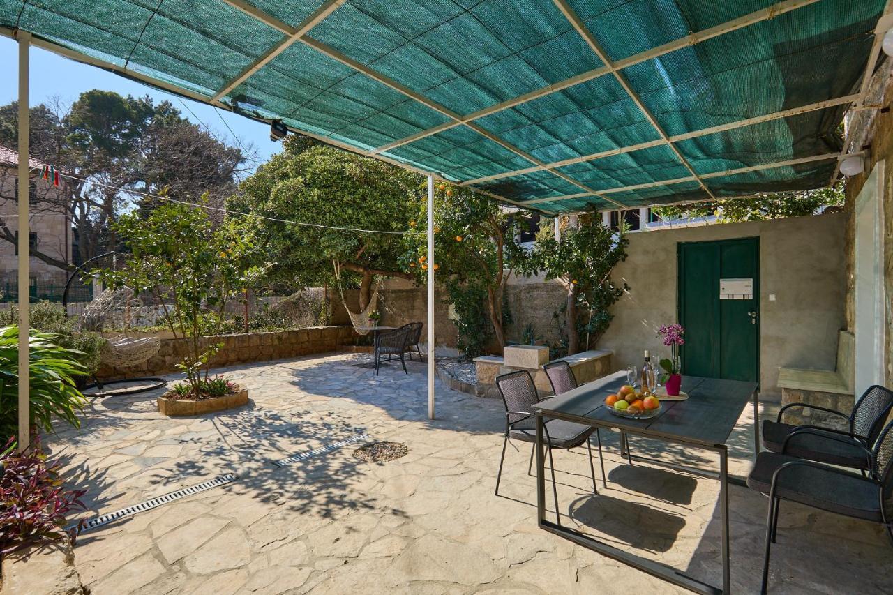 Barbara'S Garden Apartment Дубровник Екстериор снимка